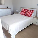 Ocean And Village Apartment *